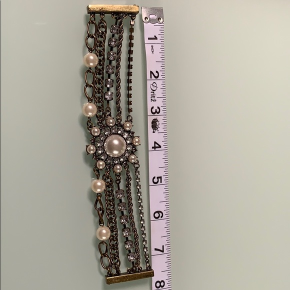 Pearl and rhinestone bracelet - Picture 2 of 4